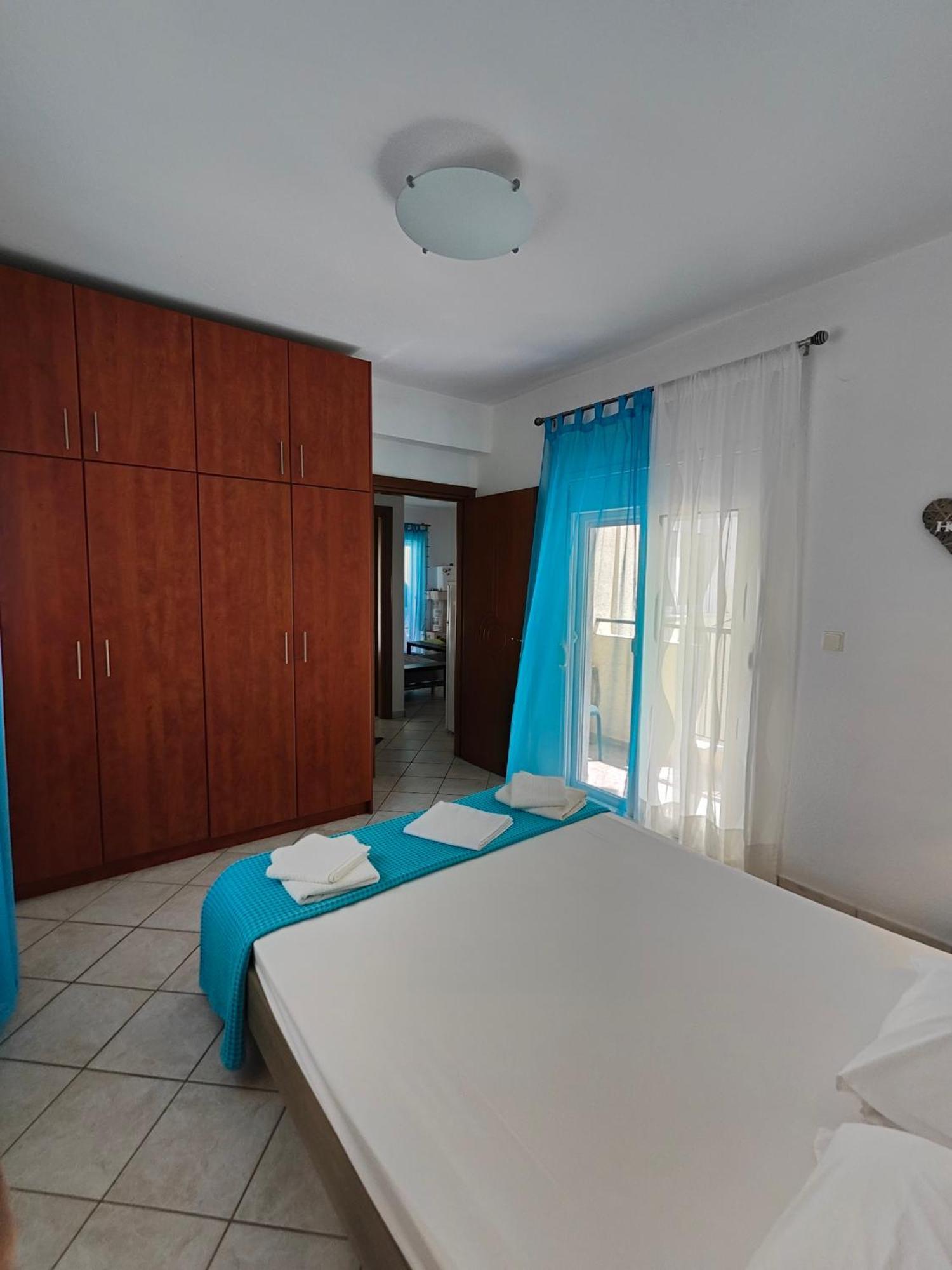 Roses Rt Apartments Skioni II Неа-Скіоні Екстер'єр фото