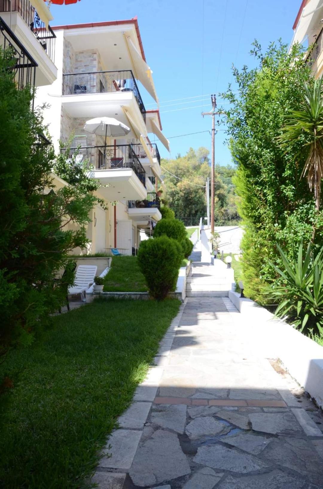 Roses Rt Apartments Skioni II Неа-Скіоні Екстер'єр фото